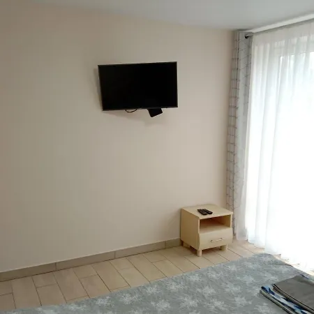 105 Apartment Khmelnytskyi Exterior photo